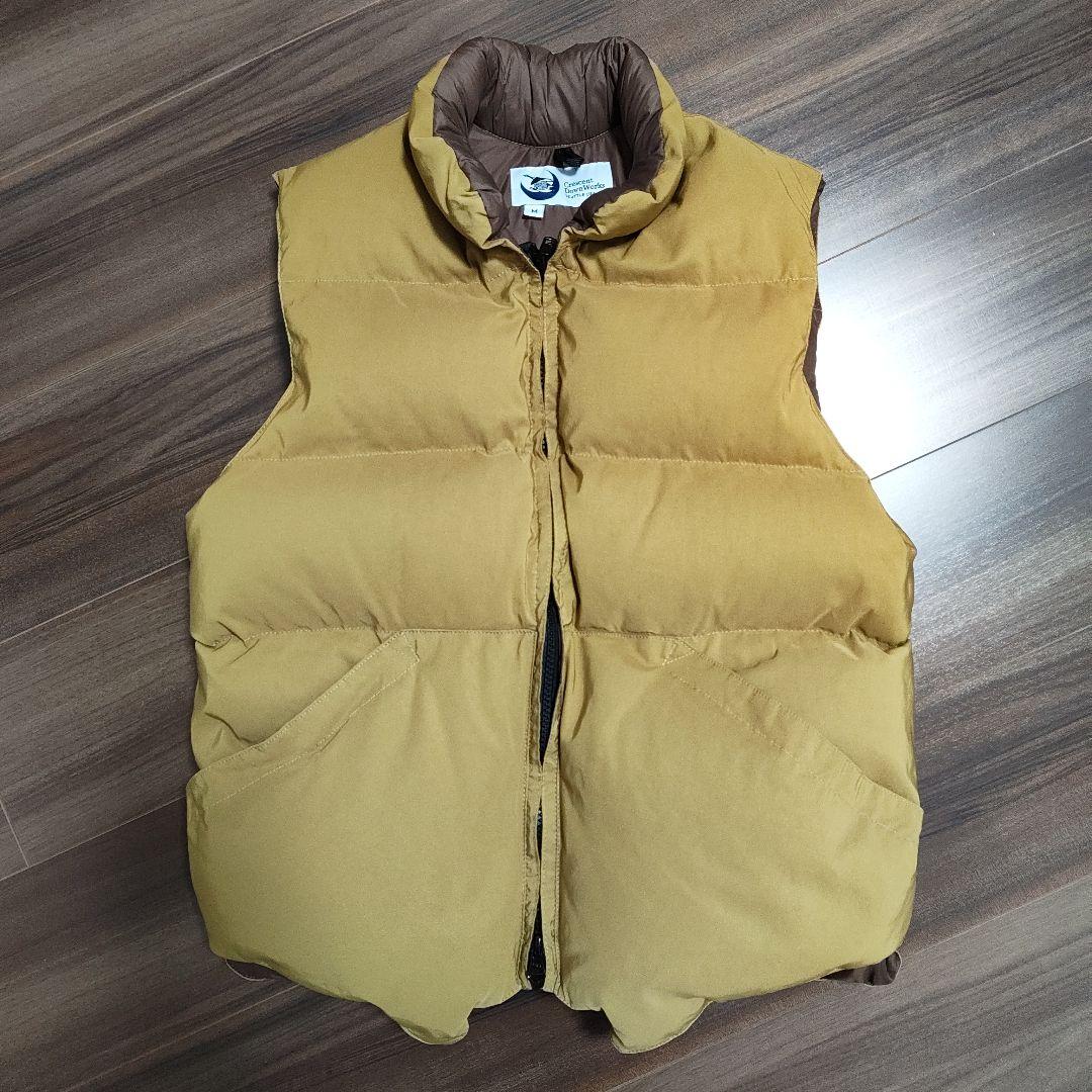 クレセントダウンワークス ダウンベスト Mサイズ