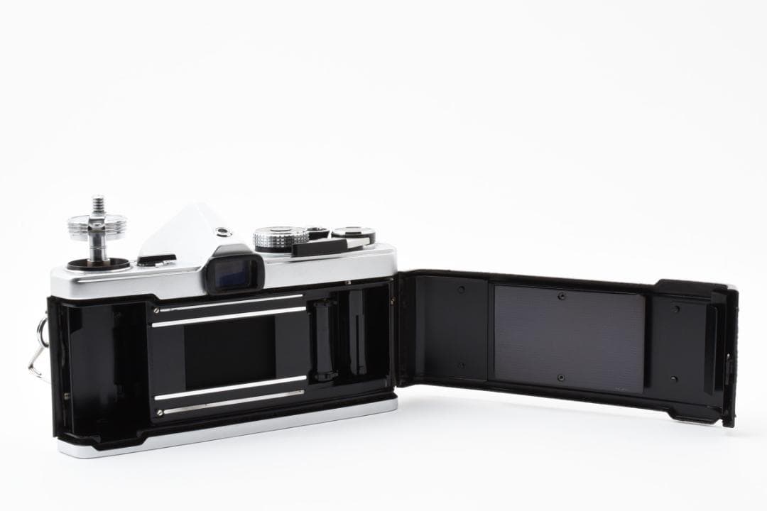 オリンパスOLYMPUS OM-1 ボディシルバー MF 一眼レフフィルムカメラ