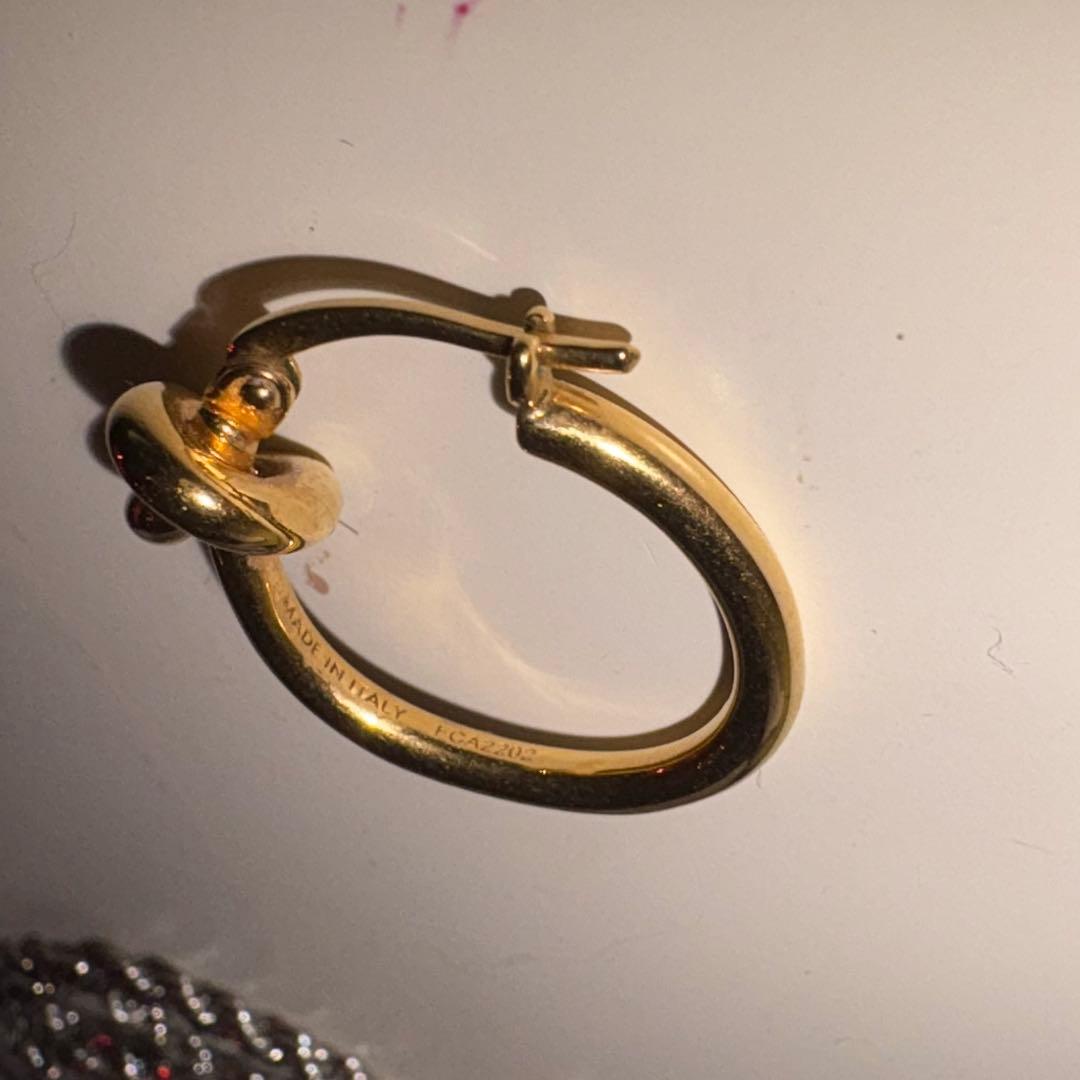 CELINE ノットフープピアス