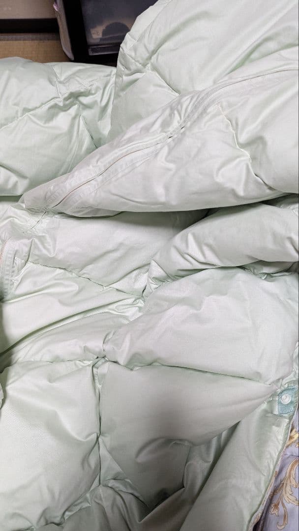 ポンチャン　新品未使用　丸八真綿敷ダウン