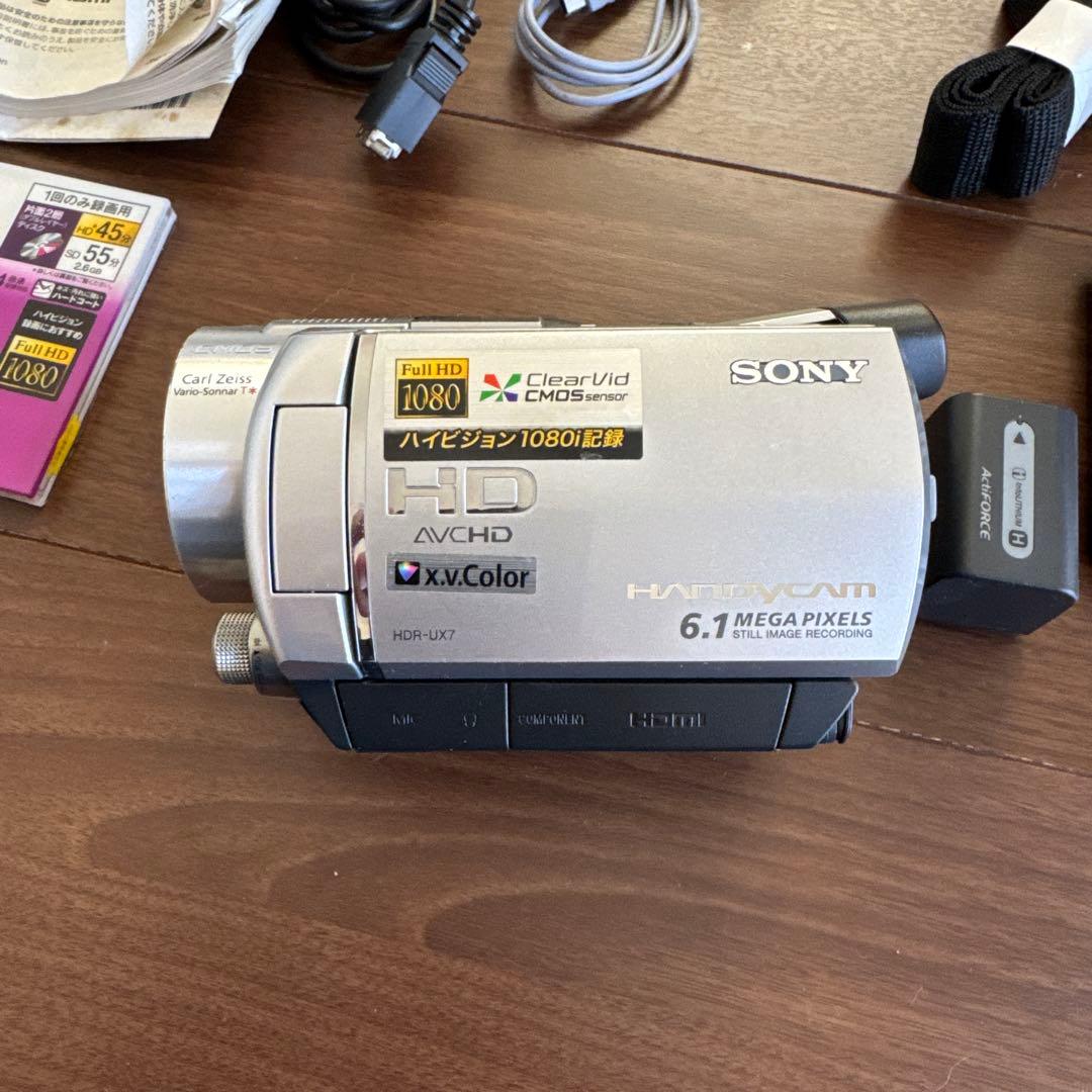 超美品　【動作確認ＯＫ】SONY　Handycam　HDR-UX7