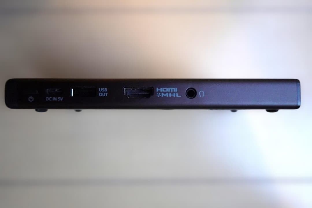 【美品】SONYモバイルプロジェクターMP-CD1