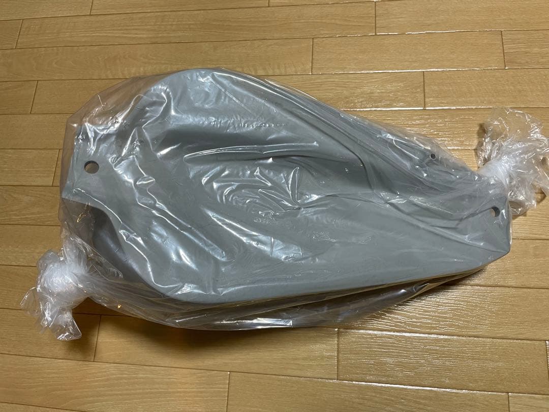 【ツゲ】新品　マグナ250 ハイマウントスリムスポーツスタータンクキット