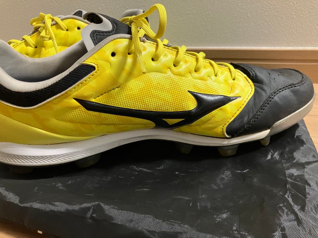 野球　ミズノ　オーダースパイク　ポイント　イエロー　ブラック　28.5cm