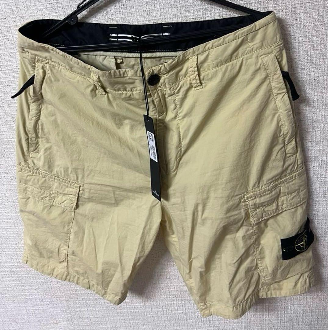 STONE  ベージュカーゴショートパンツ