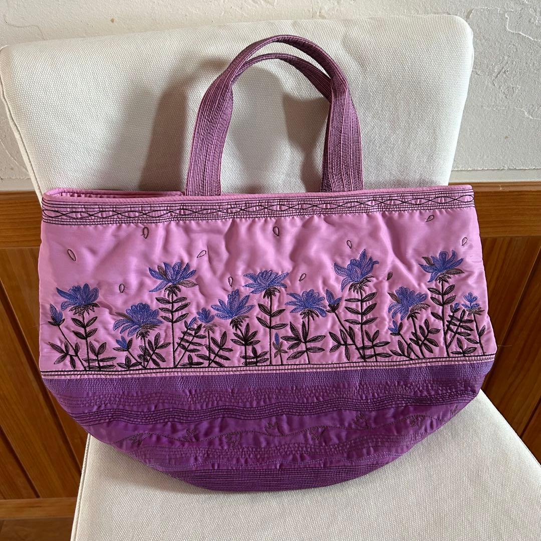 【美品】TAMASHA ハンドバッグ　ISSEY MIYAKE