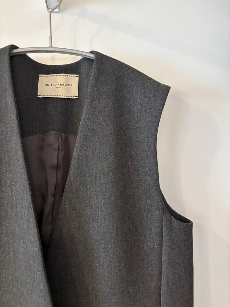 新品未使用 UNITED ARROWS ダブルクロス　ミドルベスト12/24まで