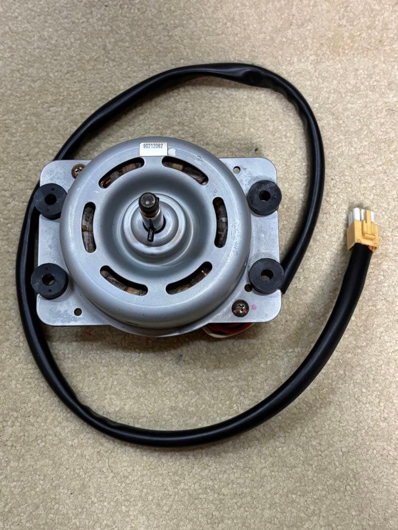 富士工業レンジフードゴムブッシュ付3速モーター中古再生品品番90212062