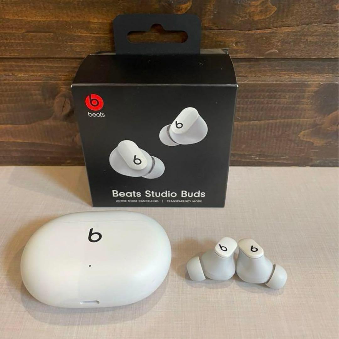 【美品！値下げ交渉可能！】Beats Studio Buds