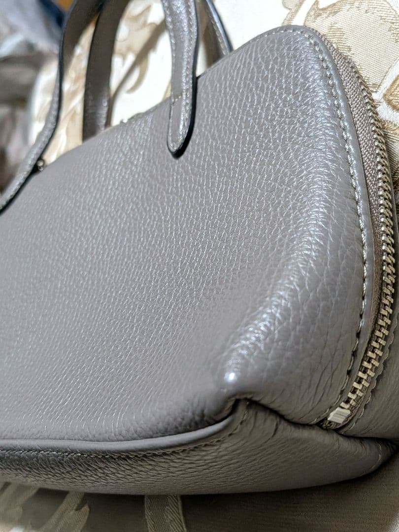 グレー ハンドバッグ