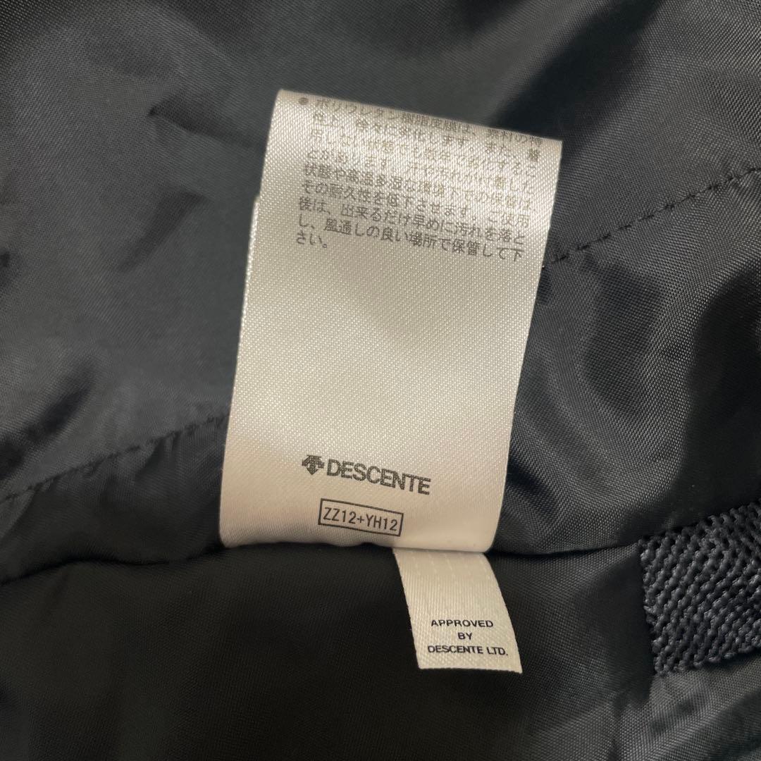 相談中デサント DESCENTE JACKET XO 黒　青