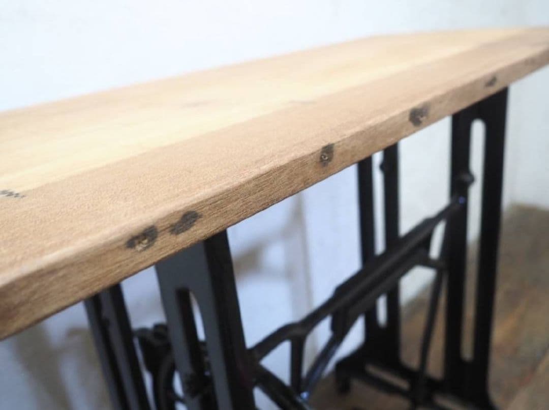 1160 黒ペンキのミシンテーブル　デスク　古家具　レトロ　リメイク　ビンテージ