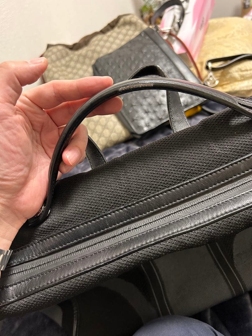 FENDI テクニカルニットバッグ