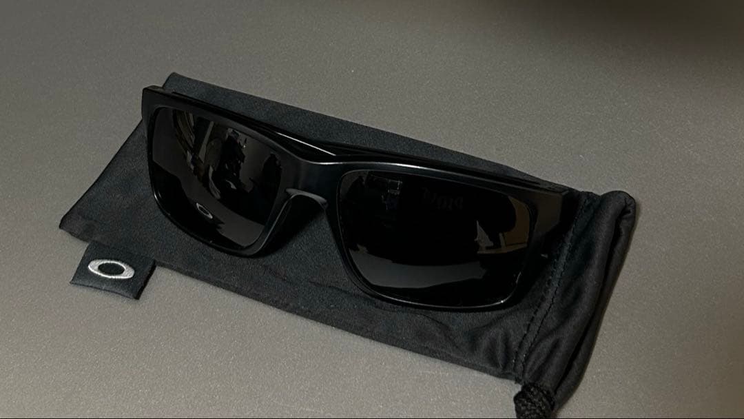 小物 oakley mainlink