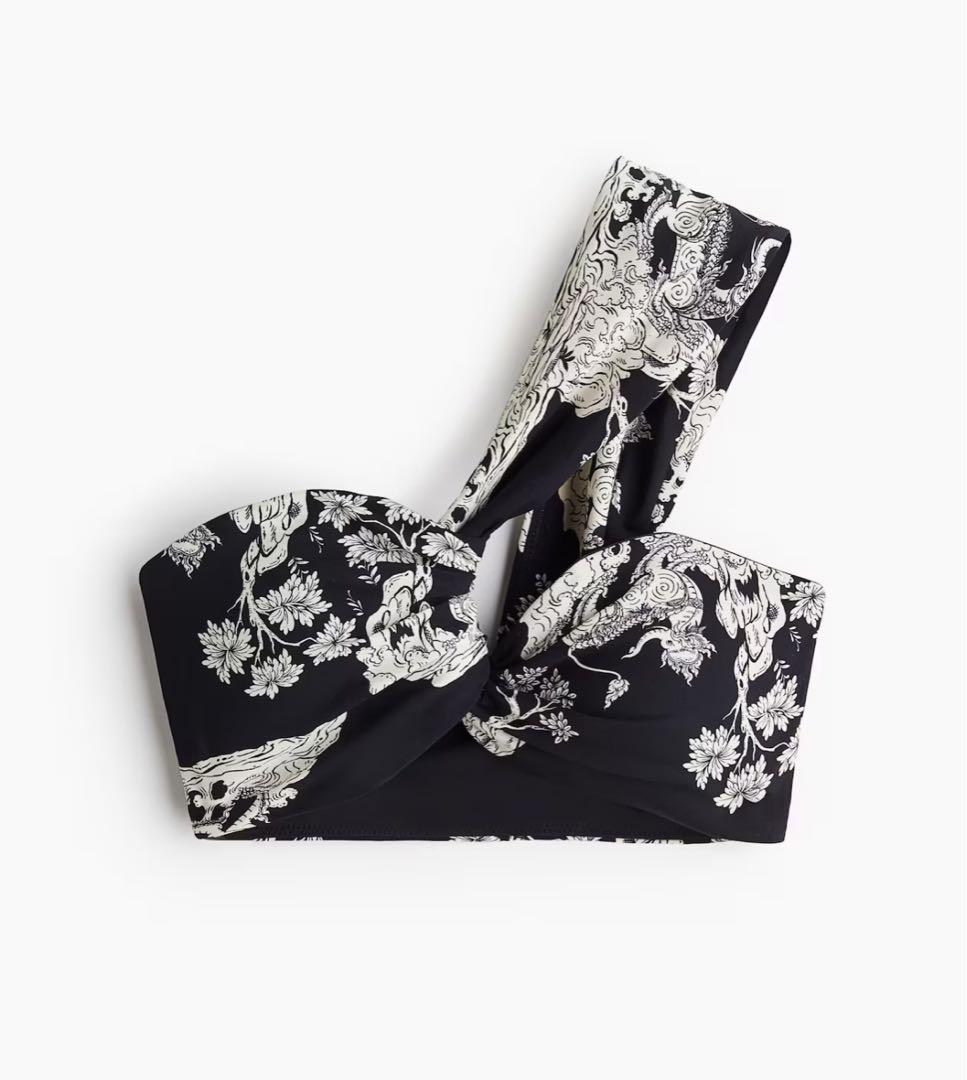  エイチアンドエム　THE WHITE LOTUS　ビキニ　スイムウェア