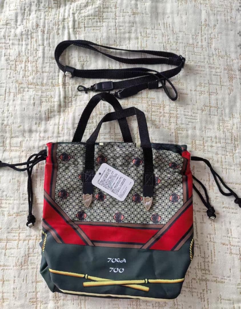 バッグ TOGA TOO PRINT DRAWSTRING BAG