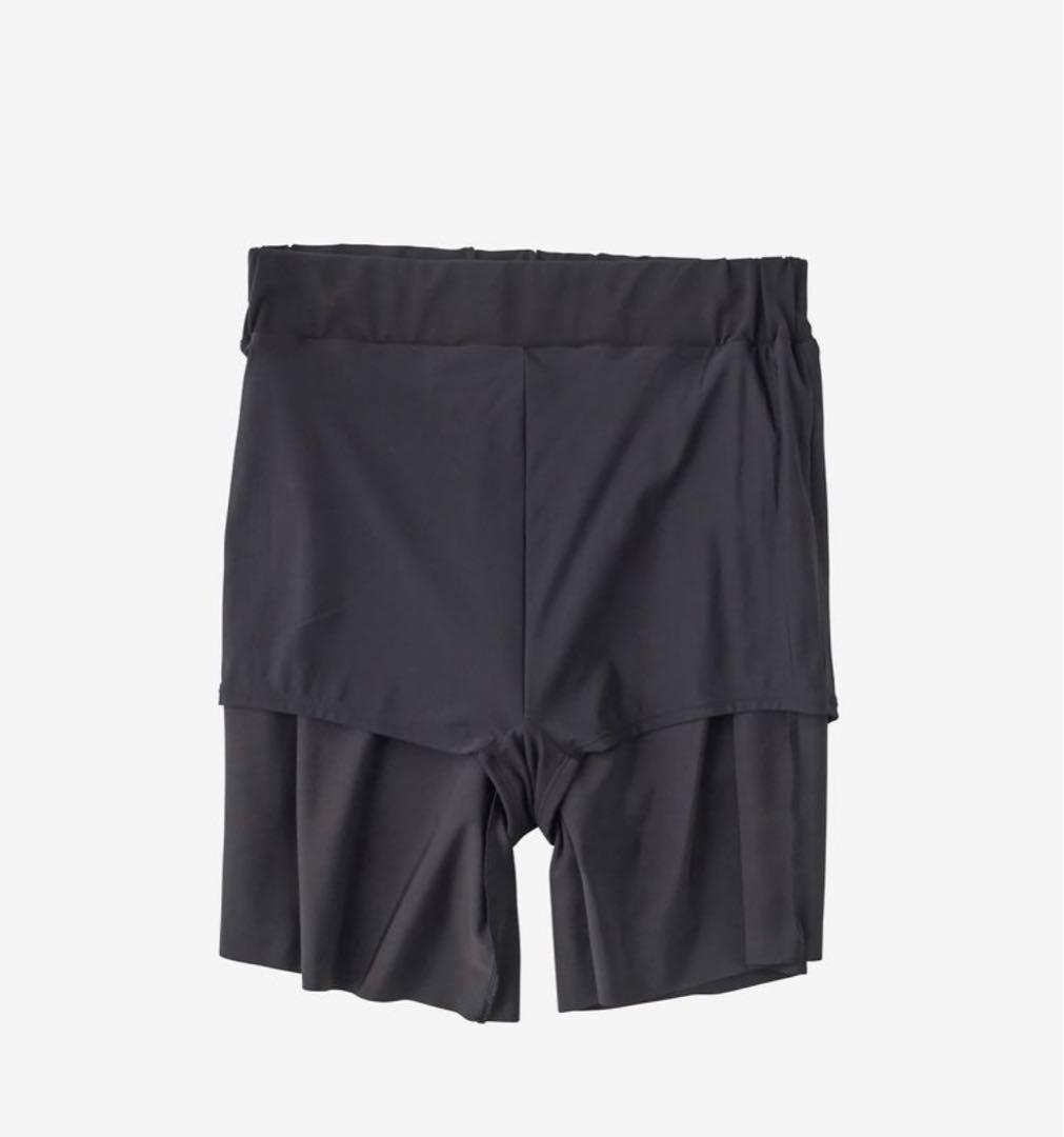 フレアカラーセパレーツ　speedo 水着　ビキニ　roxy seea op