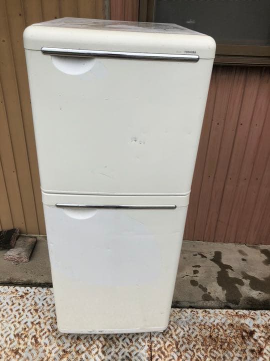 TOSHIBA冷凍冷蔵庫 137L 動作確認済