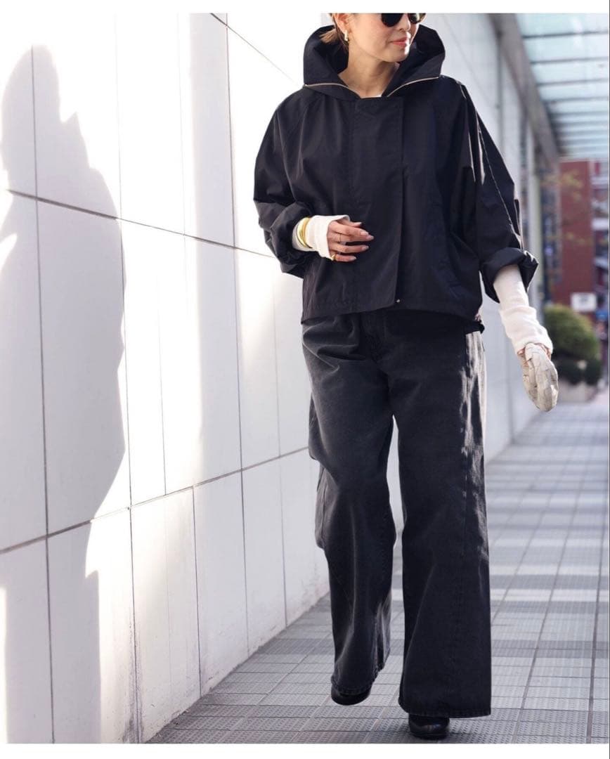 ドゥーズィエムクラスLIBERADDフーディーブルゾン