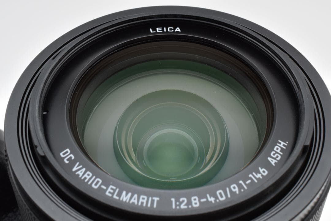 ほぼ新品 Panasonic LUMIX DC-FZ1000M2 1327