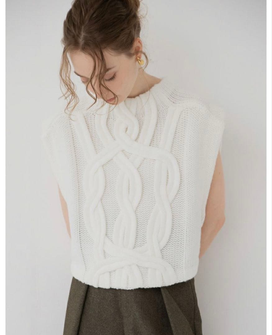 maison de Dolce シャルールベスト 白