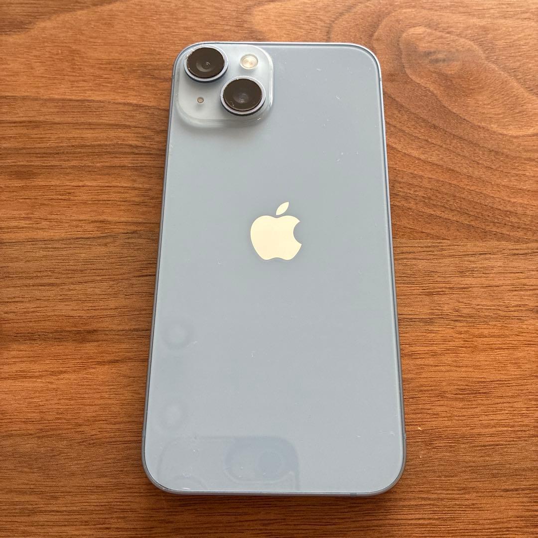 iPhone 14 ブルー