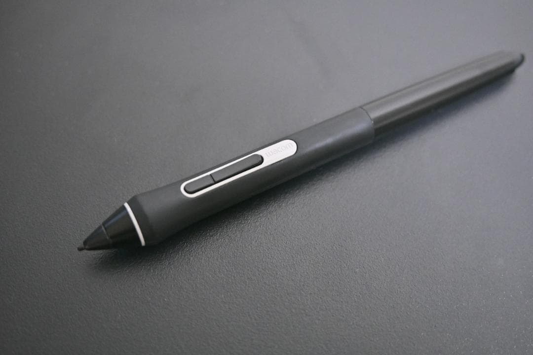 Wacom Cintiq22 液晶ペンタブレット 液タブ 動作確認済 箱あり