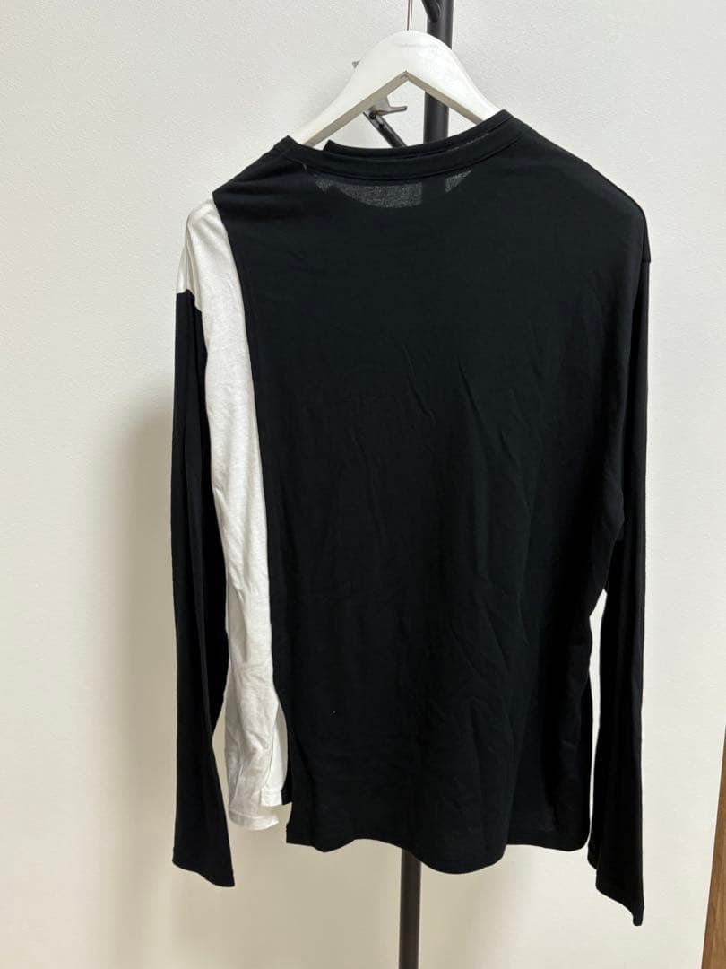 cole新品未使用　長袖Tシャツ 黒　白
