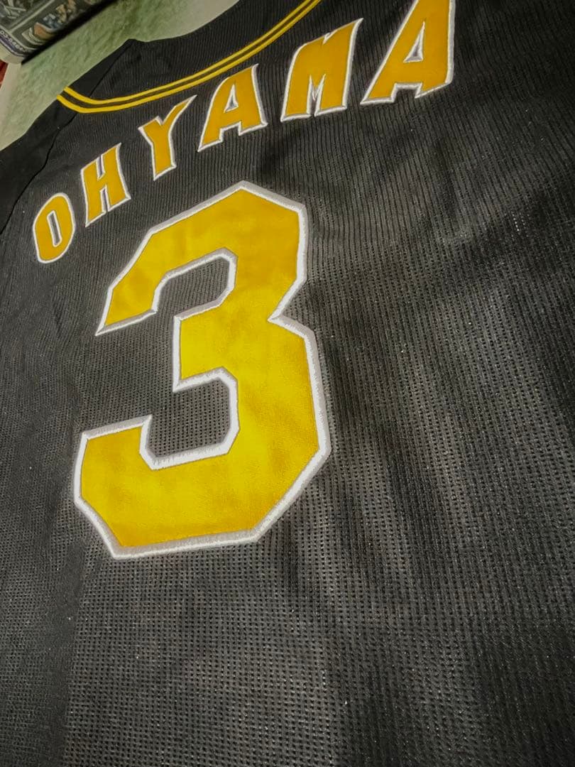 美品 阪神タイガース 大山悠輔 ブラックユニフォーム サイズM