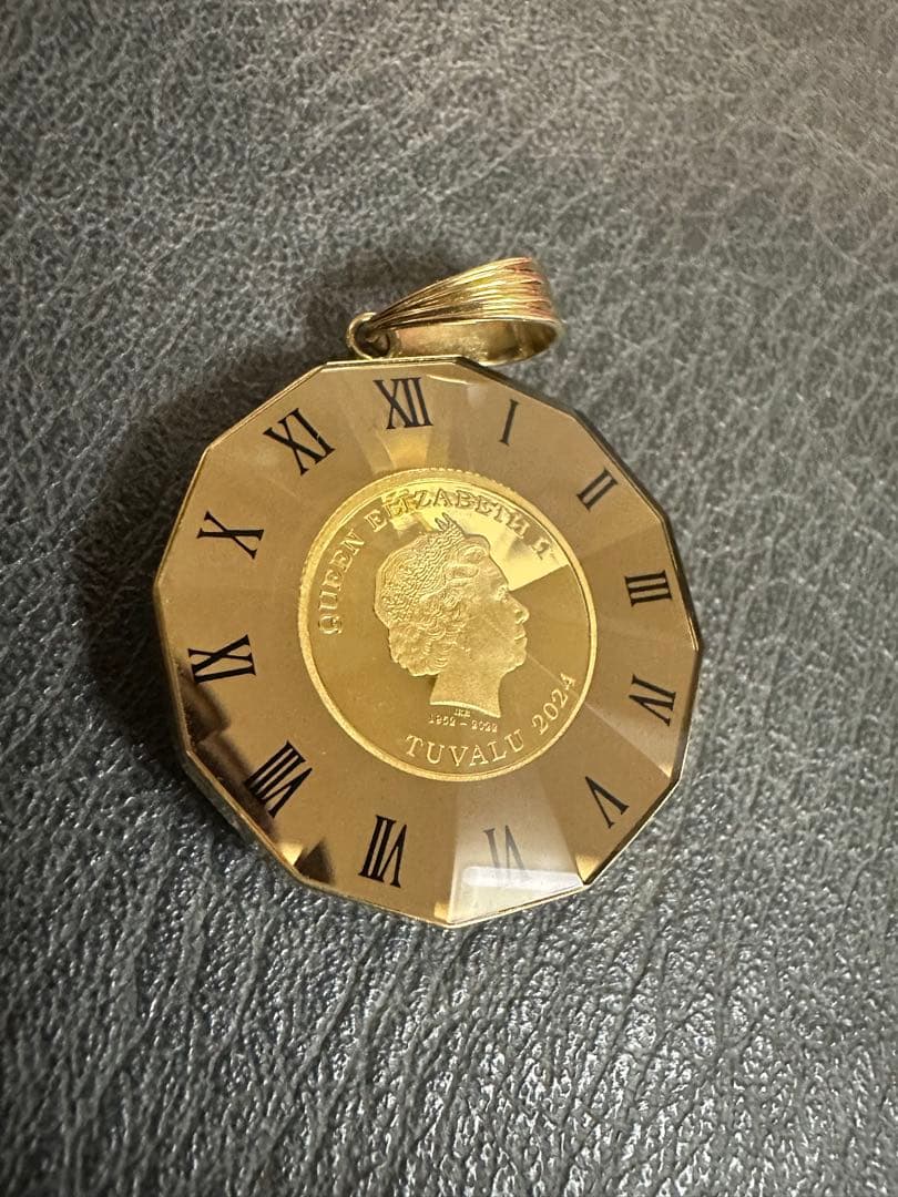 18k/24k 8.7g ガラス付きエリザベス/馬のペンダントトップ