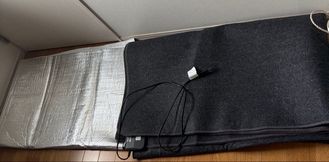 山善　ホットカーペット　AUB-300 断熱シート　セット