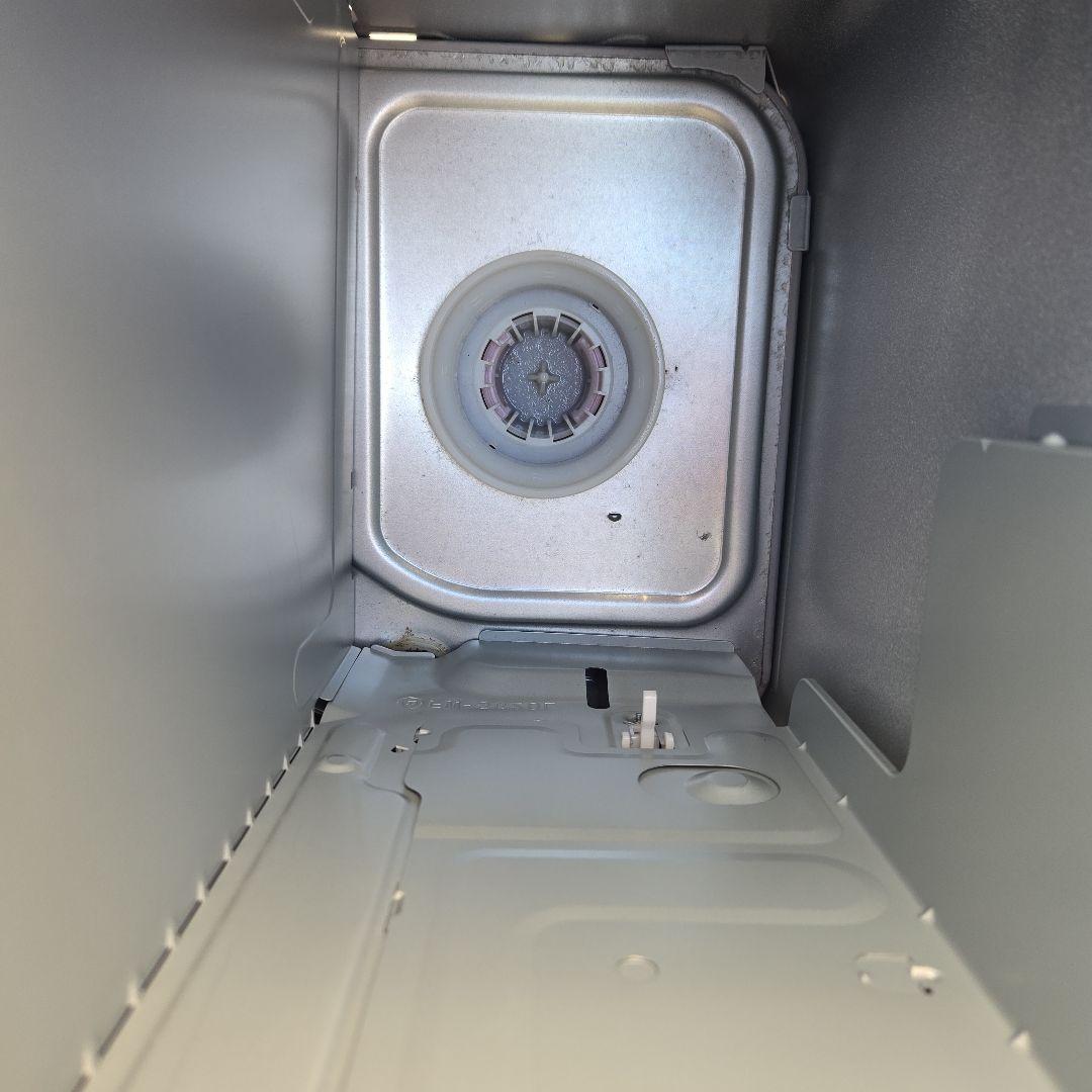 NAO①ダイニチ石油ファンヒーターfw-5620 ２１年式凹みあり