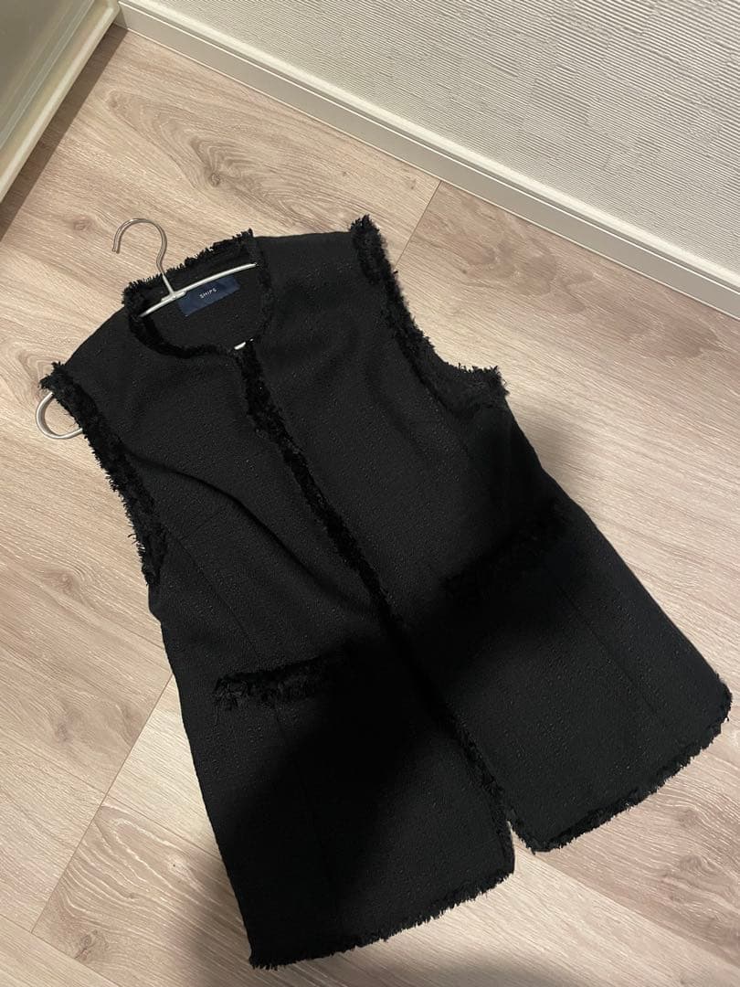 ships ツイードロングジレ