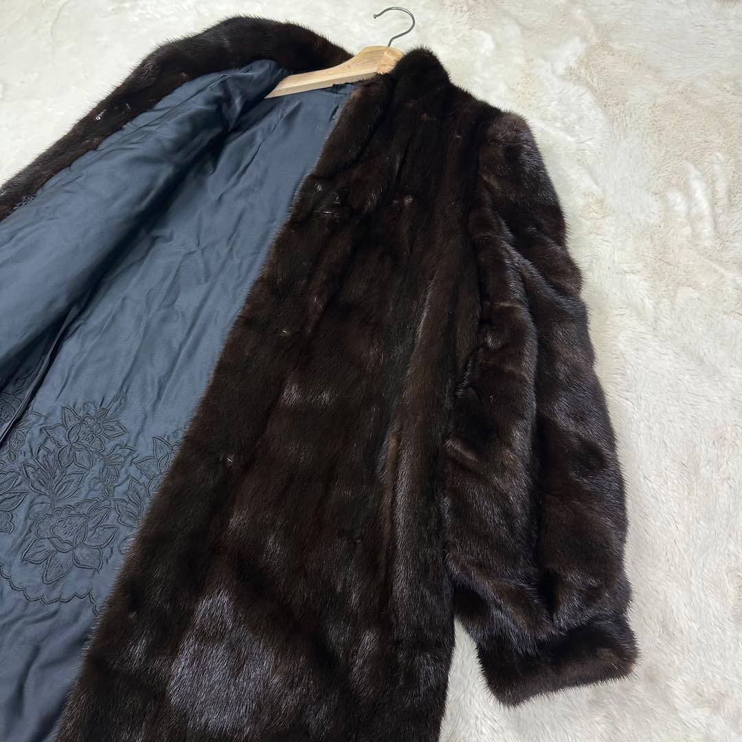 ✨美品✨SAIKATSU 六本木 最高級リアルファーコート ミンク系 裏地刺繍