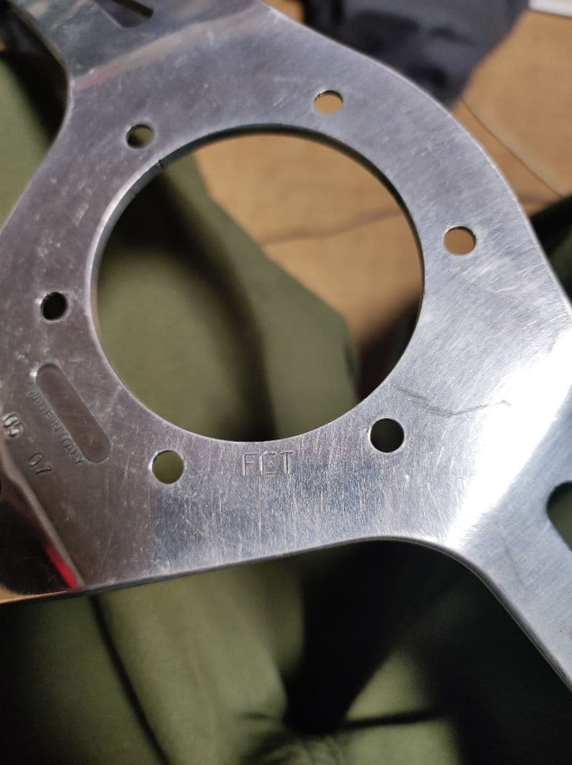 い*か様 希少　NARDI　カリスタ？　FET刻印　イタリア　　D型　ホーンボタ