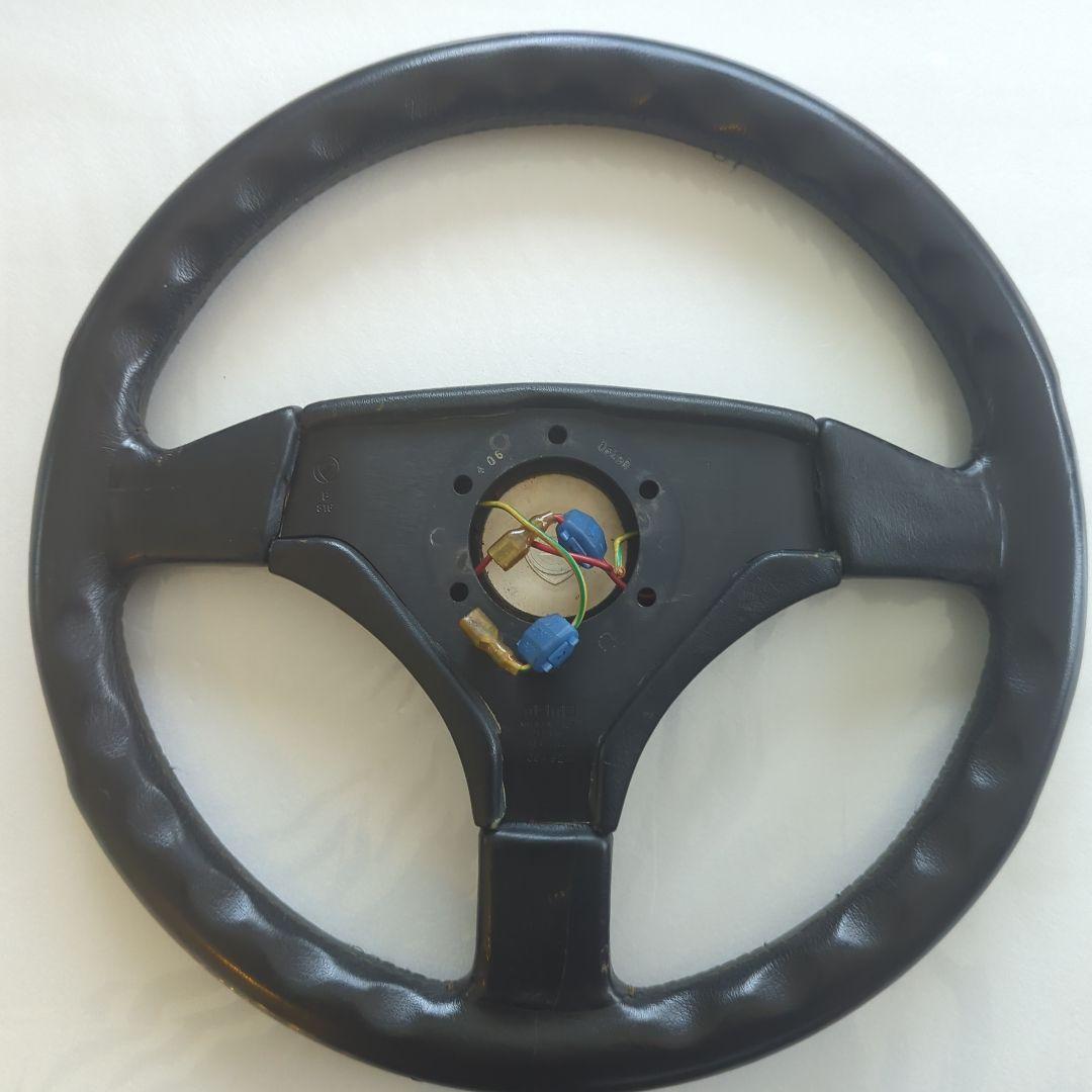 ランチアデルタHFインテグラーレ純正　モモステアリング