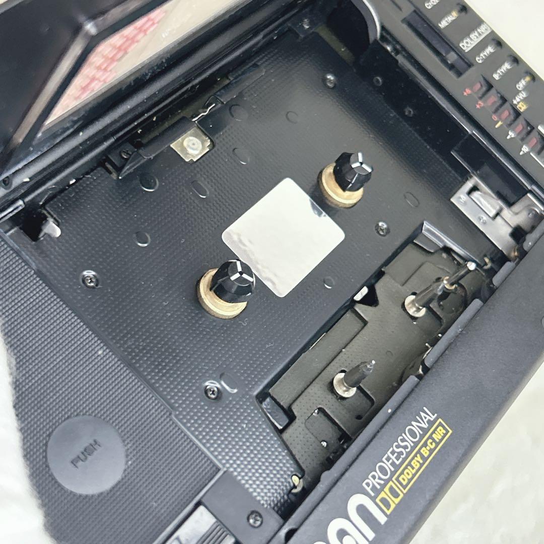 希少✨美品✨ 動作品　SONY WALKMAN WM-D6C カセットプレーヤー