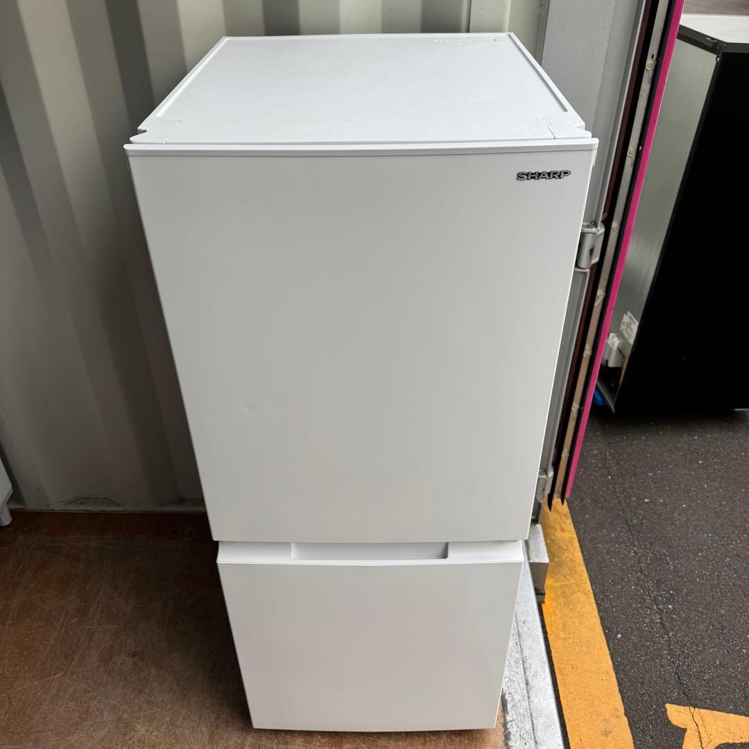 C7132★2023年製★未使用に近い★シャープ冷蔵庫ホワイト右.左開き　洗濯機