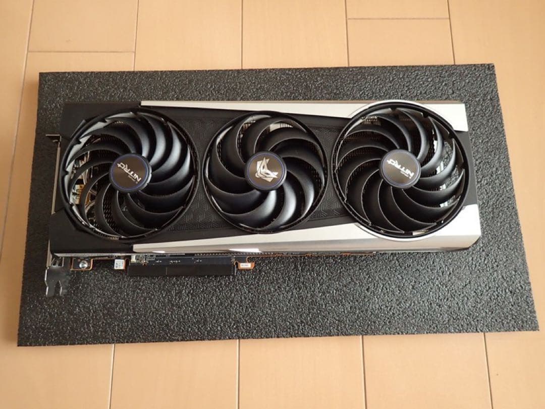 グラフィックボード・グラボ・ビデオカード SAPPHIRE NITRO+ RX 6700 XT 12GB