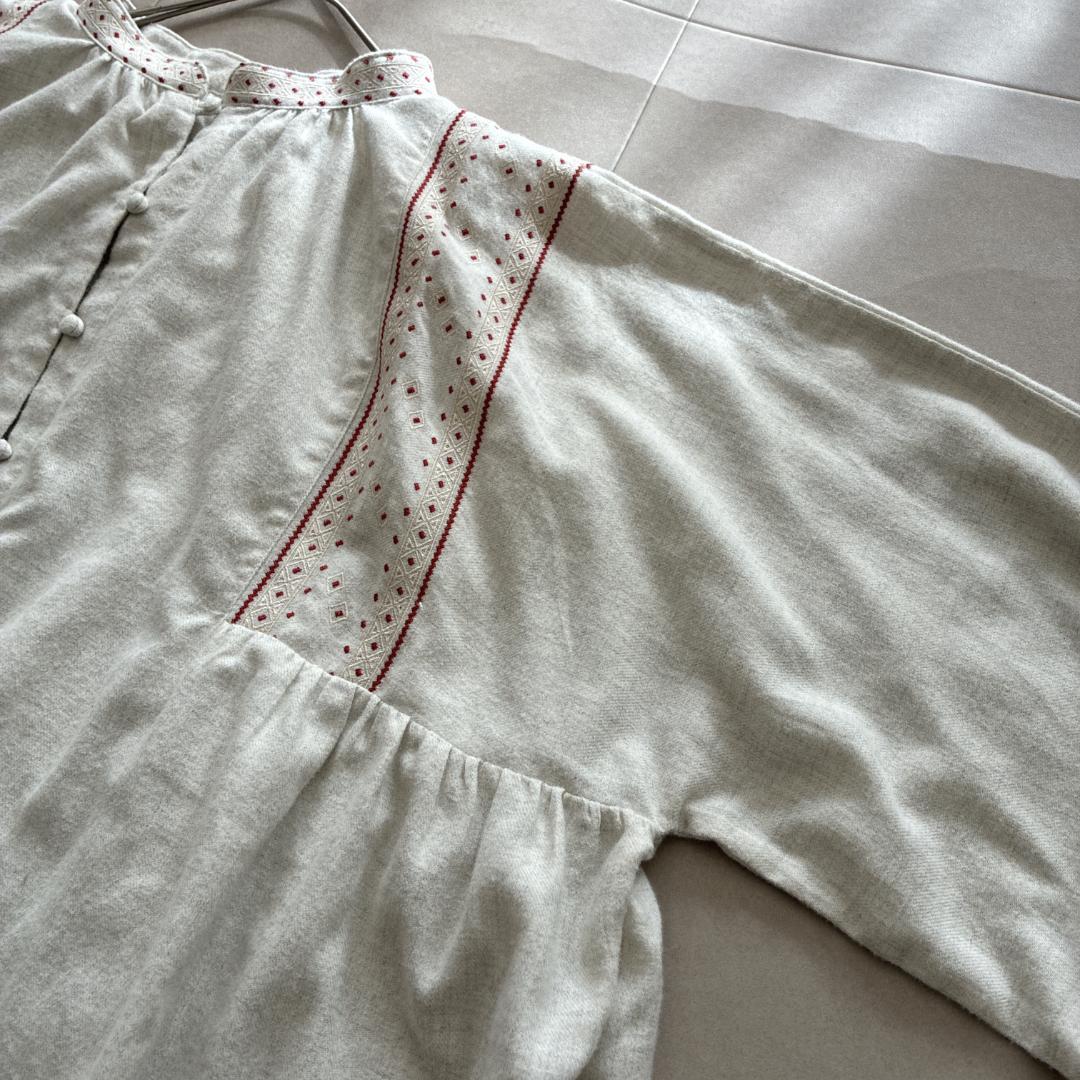 極美品 完売品 ツムグ♡コットン ビエラトップ 起毛 刺繍 2way ブラウス