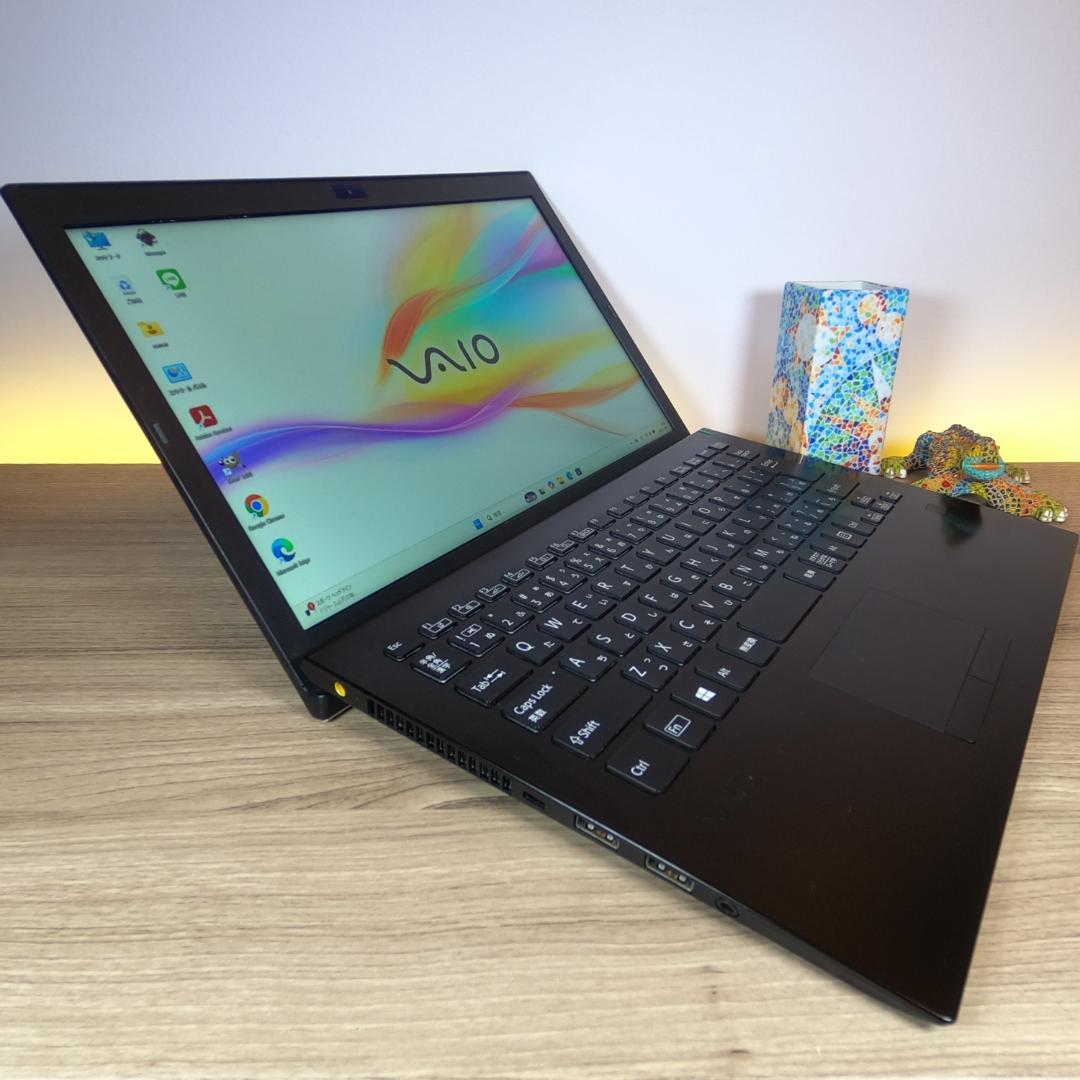 VAIOProの希少な最上位i7＋指紋認証すぐ使えるオフィス付きノートwin11