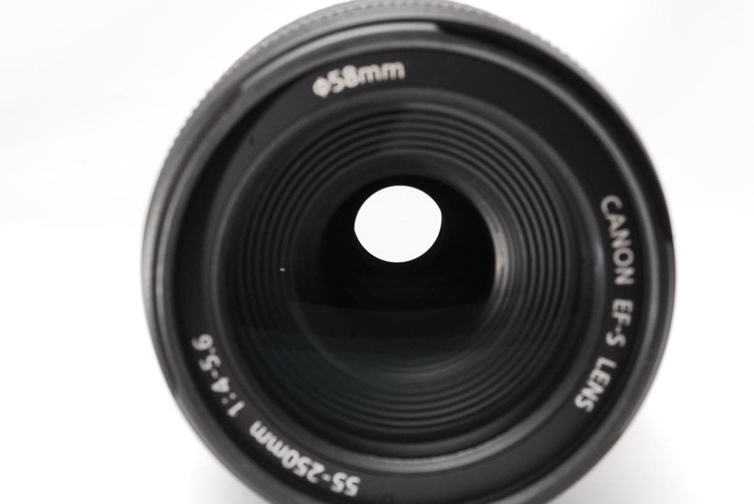 美品 Canon EF-S 55-250mm f/4-5.6 IS 望遠レンズ