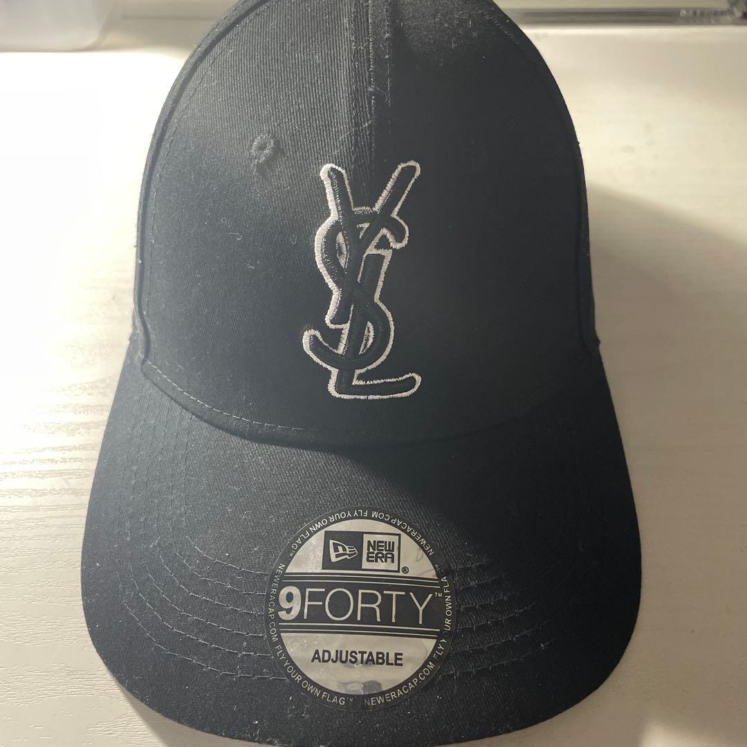 Totoroヒョンジン着用YSLロゴ キャップ （一度試着のみ）