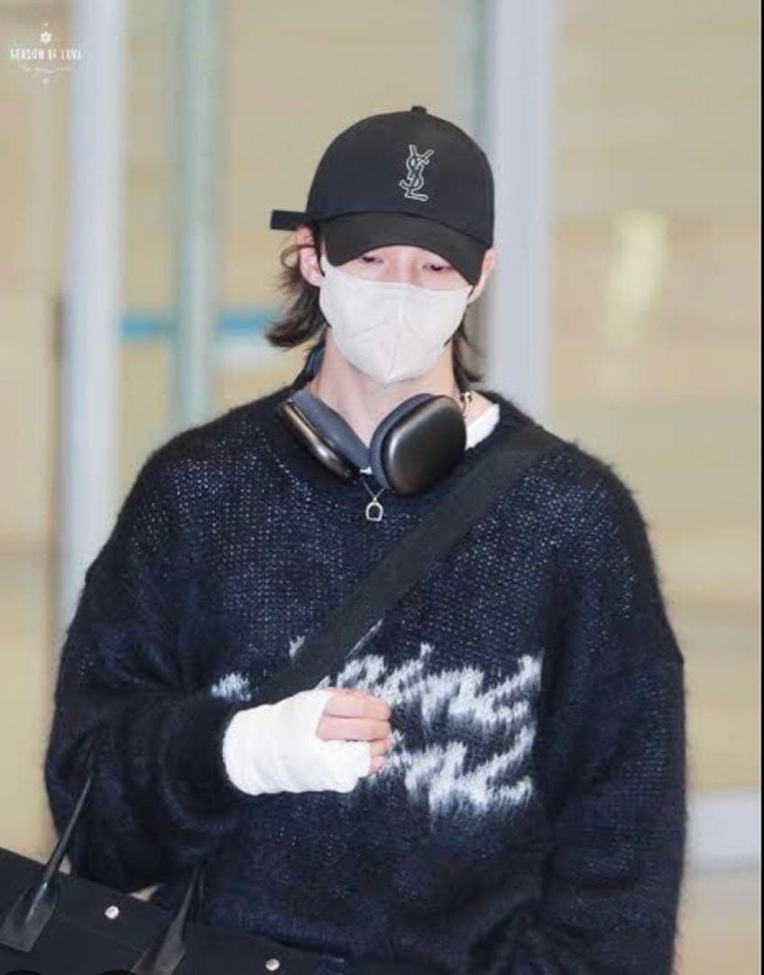 Totoroヒョンジン着用YSLロゴ キャップ （一度試着のみ）