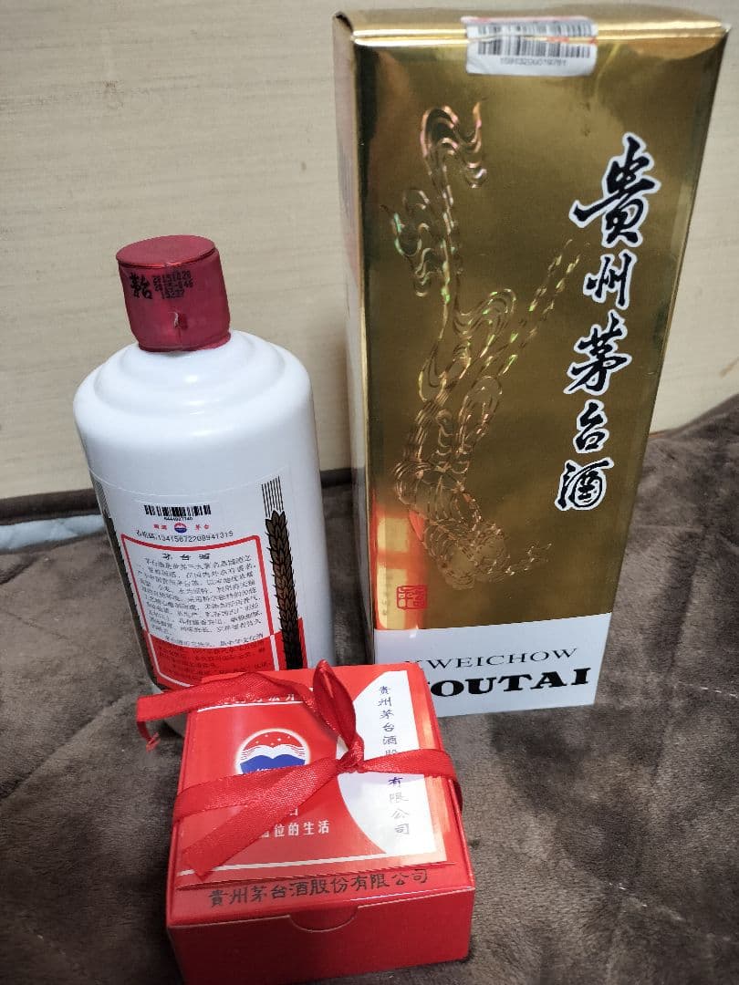 貴州マオタイ酒、MOUTAI 高級白酒 500ml 53%ギフトボックス入り
