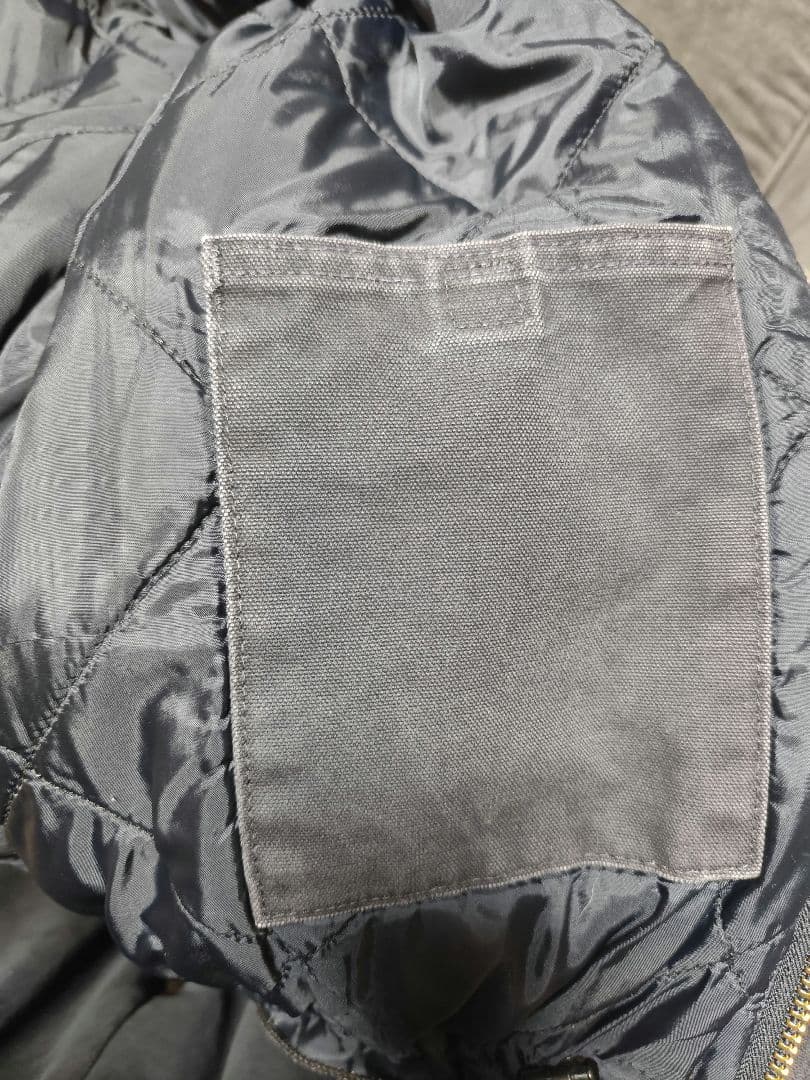 Carhartt トラディショナルジャケット フェードブラック　Lサイズ