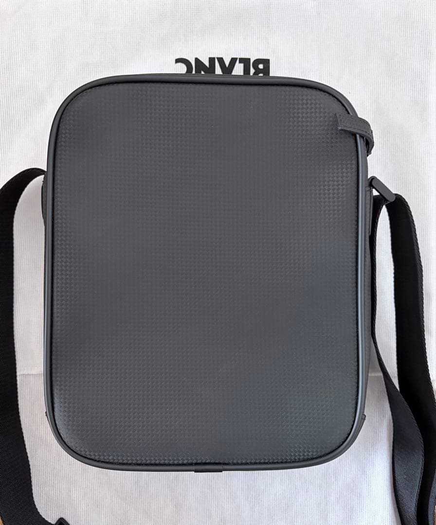 MONTBLANC ブラック ショルダーバッグ