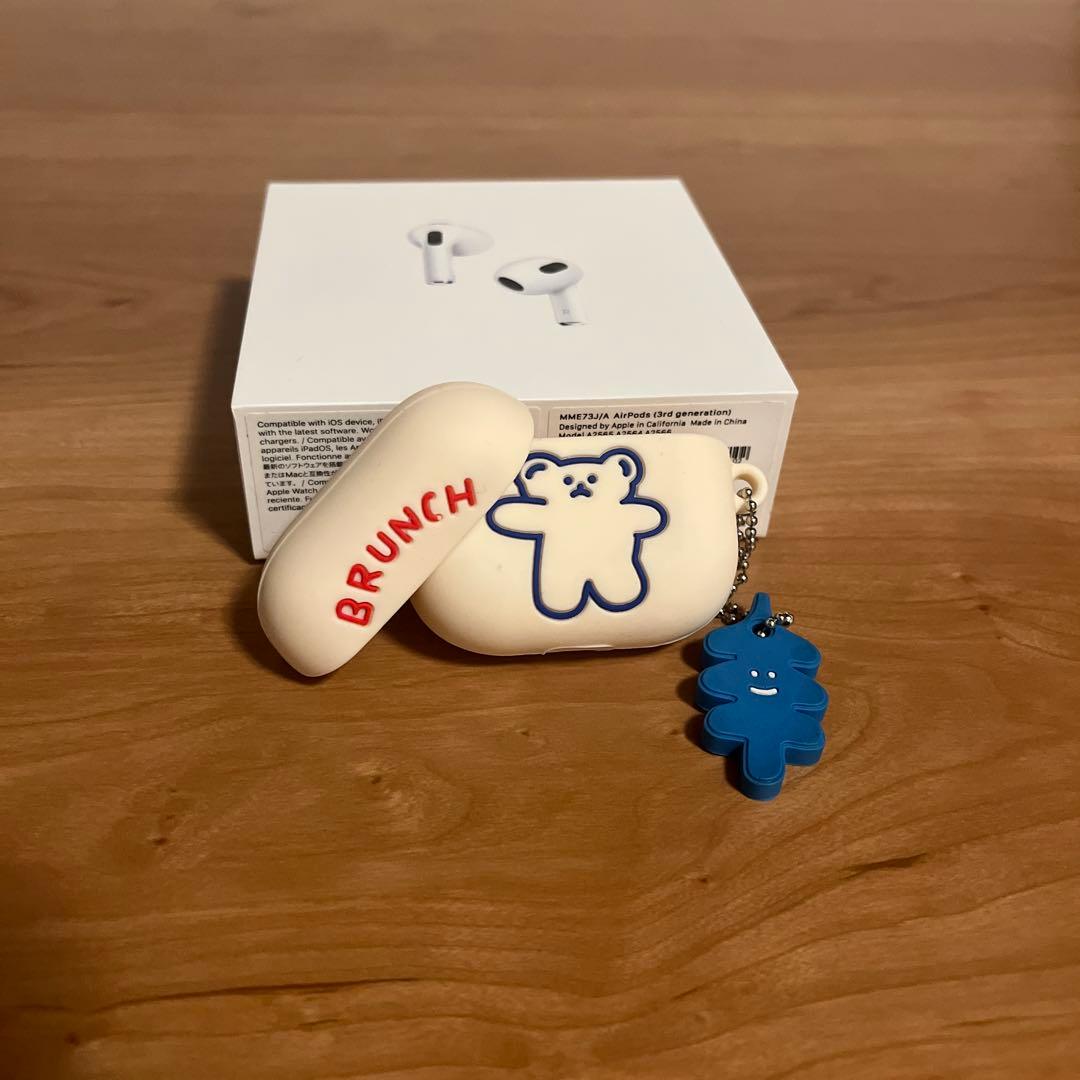 AirPods第3世代（箱、充電コード付き）