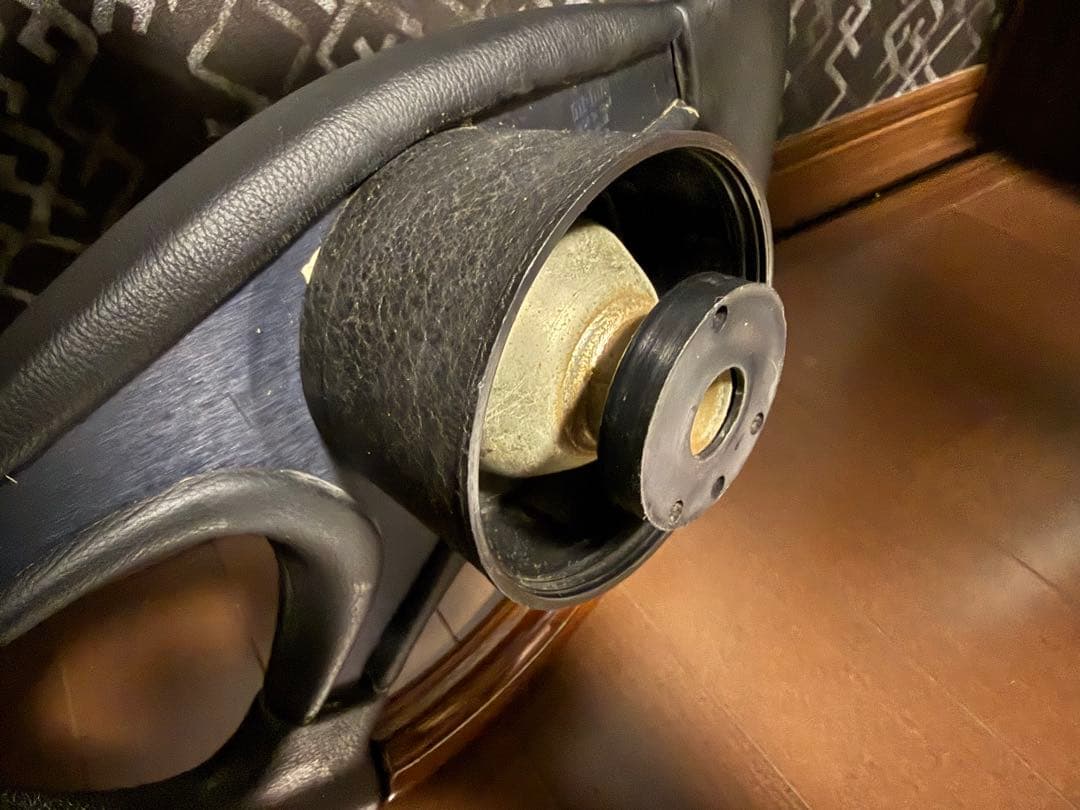 momo ステアリング　ウッド　コンビハンドル　VIPCAR 廃盤商品