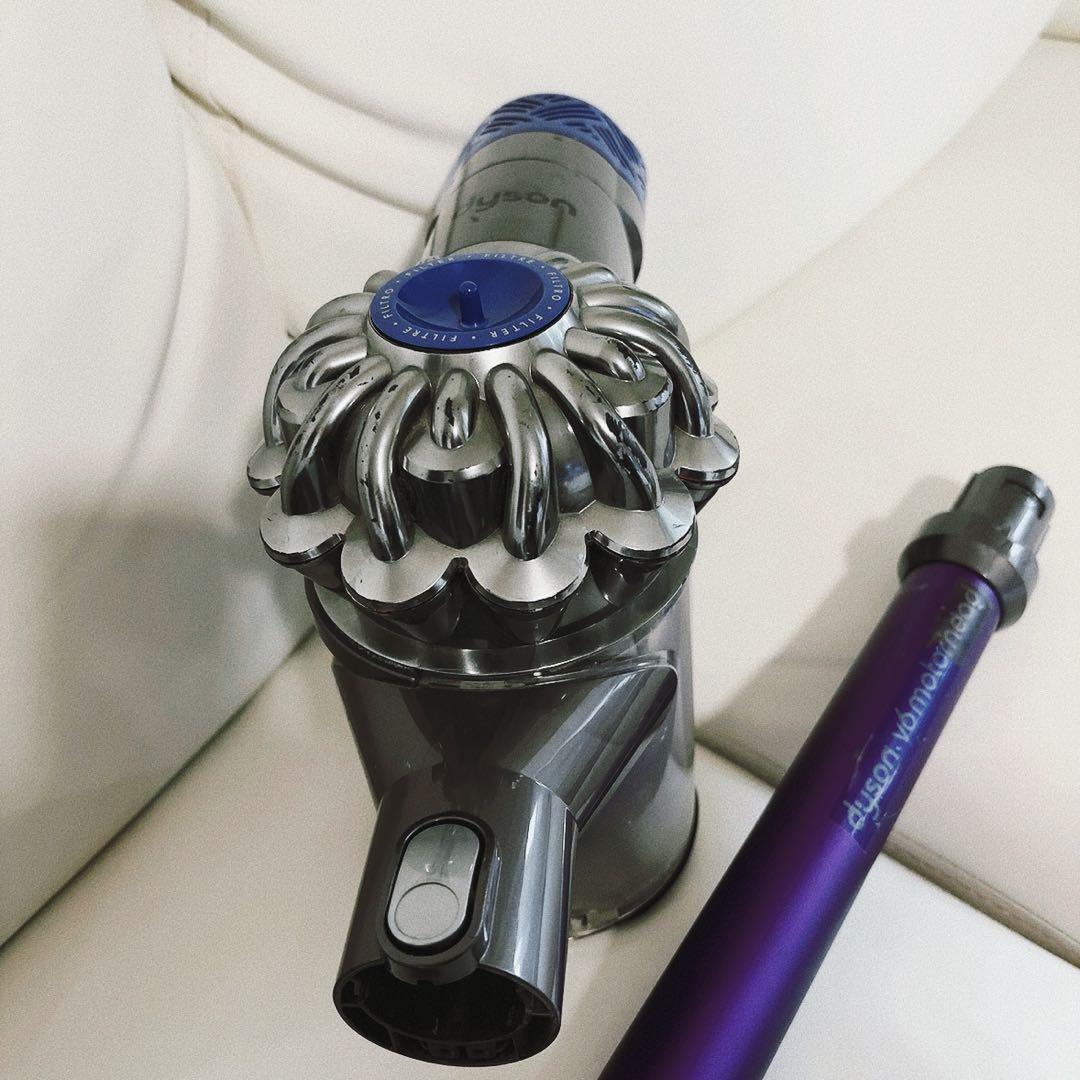 dyson v6 掃除機　パープル